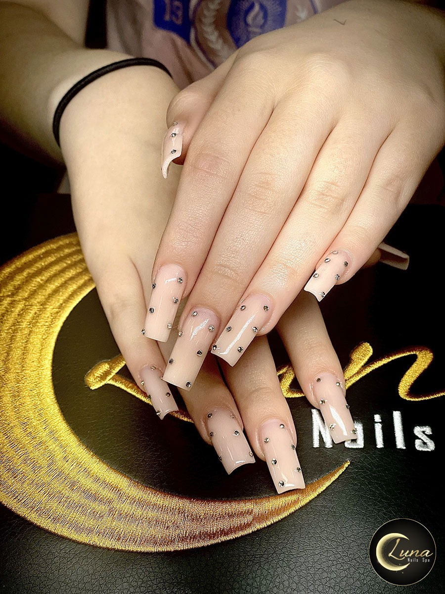 imgi_25_luna-nails-spa-gallery-06